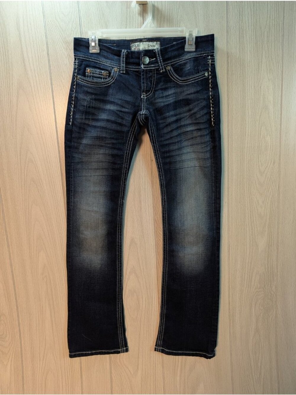 BKE Jeans Womens 27 Boot Cut Slim Low Rise Dark Wash Stretch Denim Stella 31x30